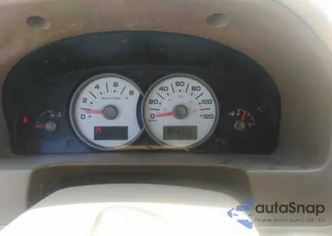 2005 Ford Escape Xlt z USA, uszkodzony, nr VIN 1FMYU93145KA20548